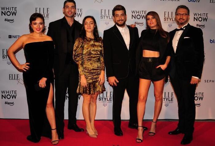 Elle Style Awards ödül töreninde şıklık yarışı