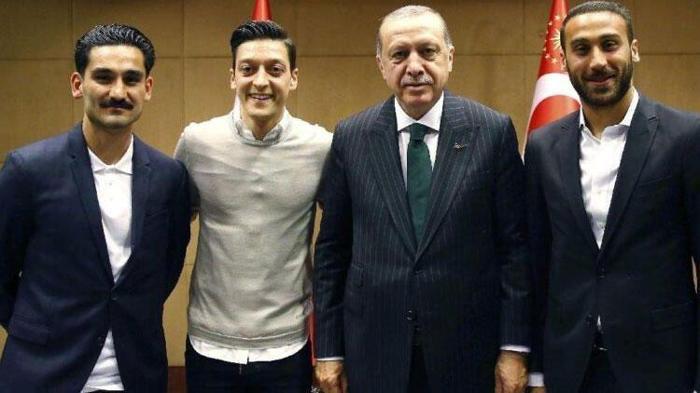 Almanyadan Mesut Özil ve İlkay Gündoğan itirafı