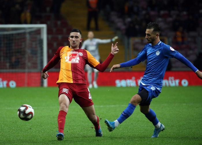 Galatasarayın genç yıldızı Emin Bayram alkış topladı