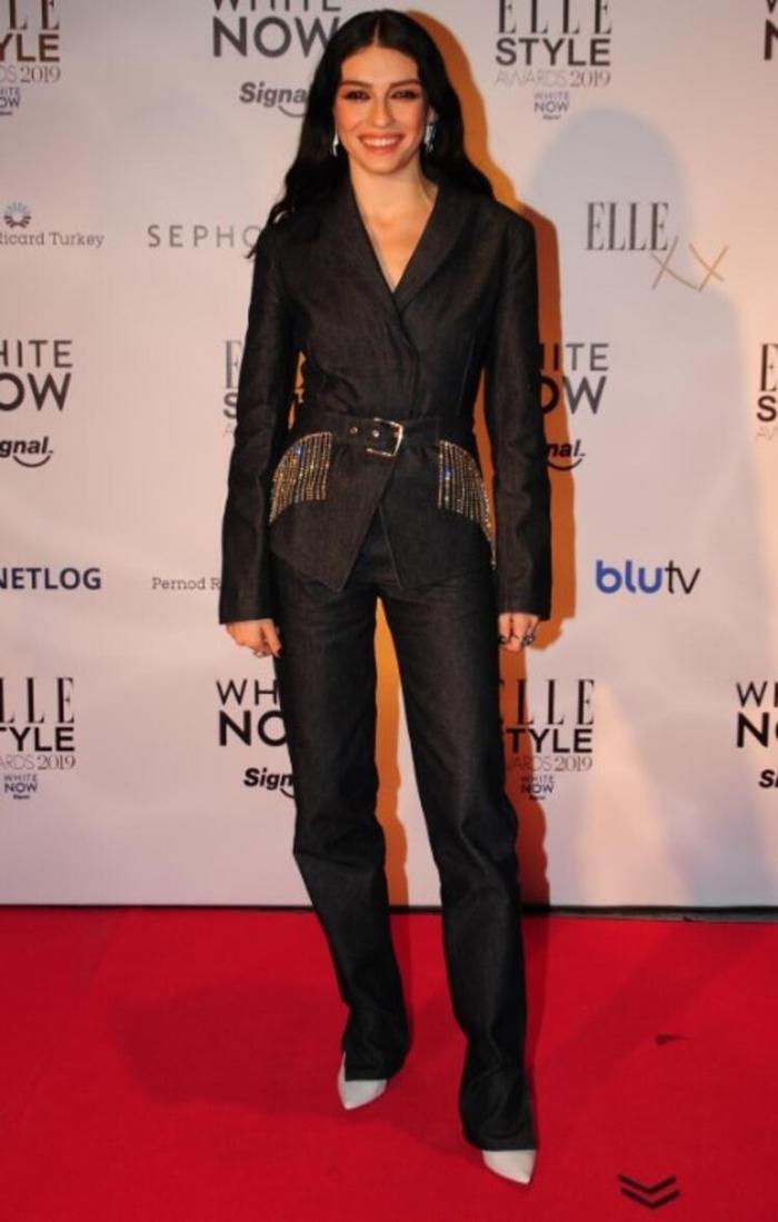 Elle Style Awards ödül töreninde şıklık yarışı