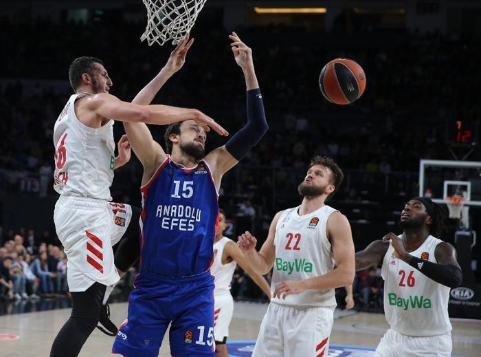 Anadolu Efeste Shane Larkinden rekor performans