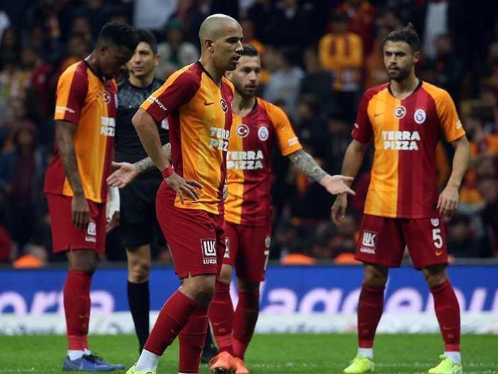 Sofiane Feghouli - Sağ açık
