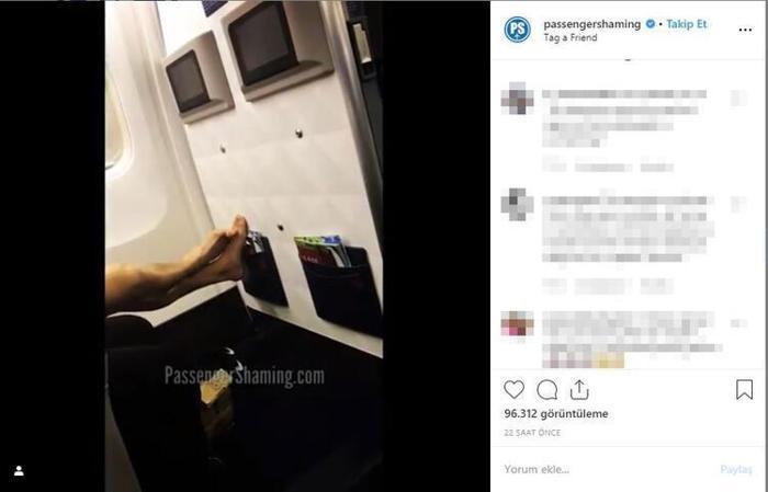 Uçakta iğrenç olay Sosyal medya yıkıldı