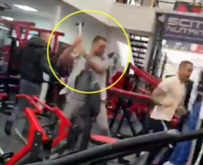 Spor salonunda büyük kavga