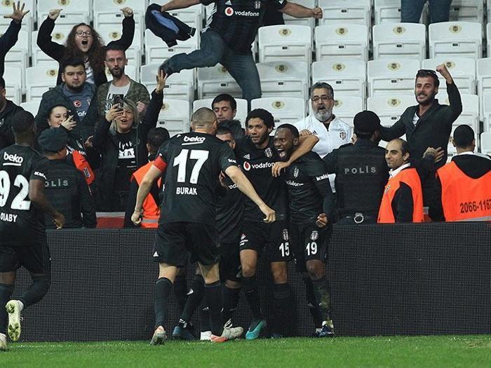NKoudouyla yarışa devam