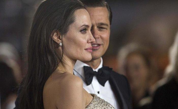 Angelina Jolieden Brad Pitte çıplak protesto