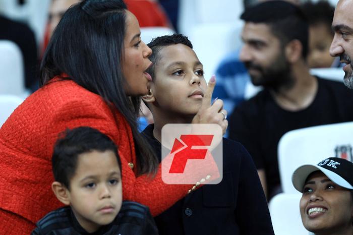 Vodafone Parkta Beşiktaşa sürpriz ziyaretçi Marcelo...