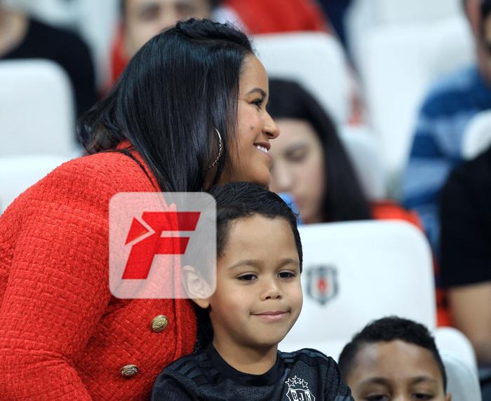 Vodafone Parkta Beşiktaşa sürpriz ziyaretçi Marcelo...