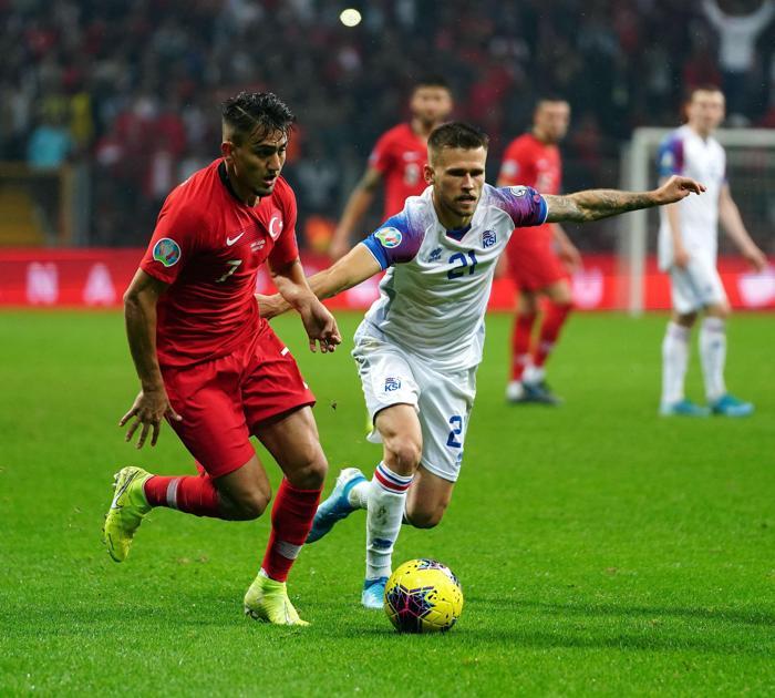 Fanatik yazarlarının Türkiye - İzlanda maçı yorumları
