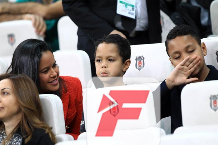 Vodafone Parkta Beşiktaşa sürpriz ziyaretçi Marcelo...