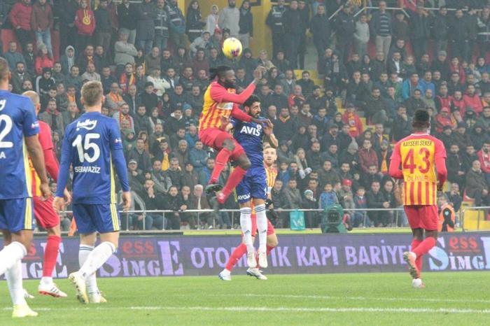 Kısa mesaj (Mehmet Demirkol)