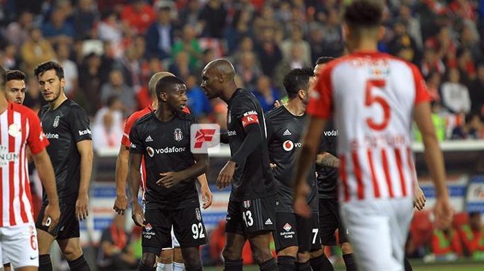 Beşiktaşın yıldızları kapıştı Elneny ile Diaby...