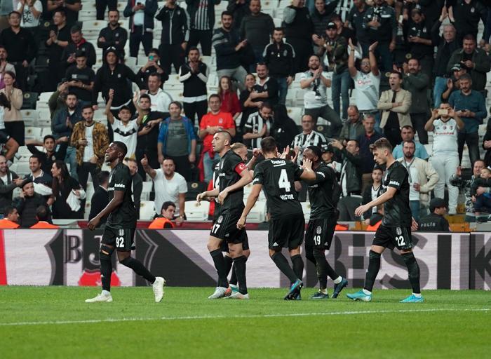 Fanatik yazarlarının Beşiktaş - Denizlispor maçı yorumları