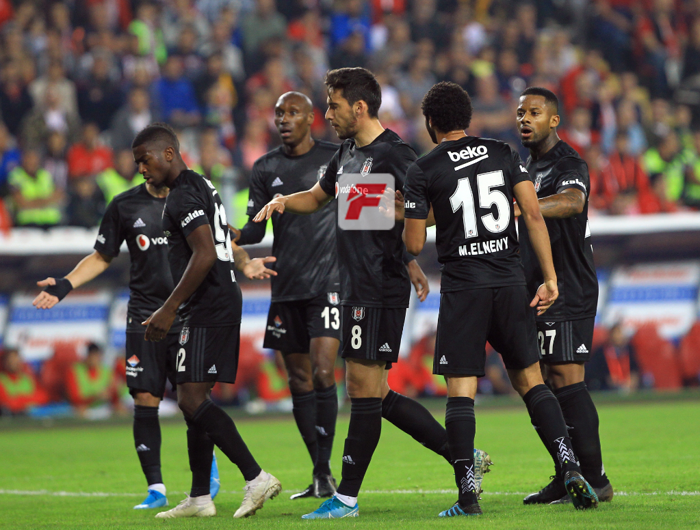 Beşiktaşın yıldızları kapıştı Elneny ile Diaby...