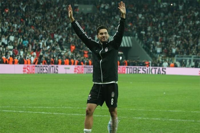 Umut Nayirin sıra dışı hikayesi Hukuk bilgisi hayatını değiştirdi