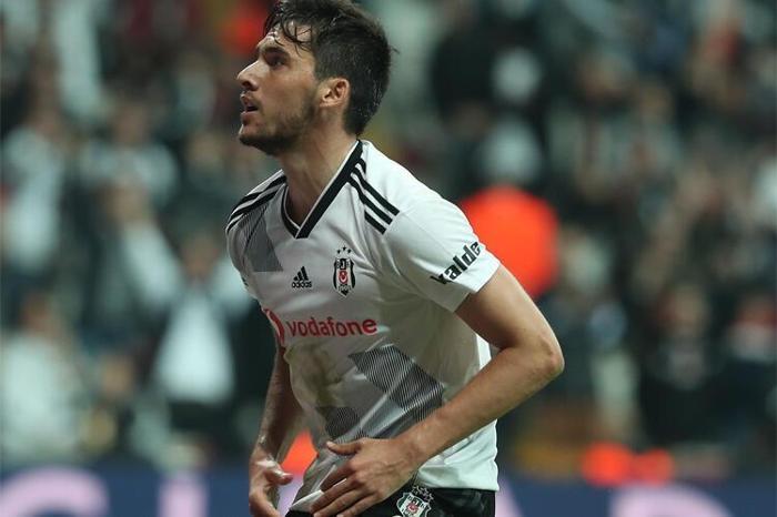Umut Nayirin sıra dışı hikayesi Hukuk bilgisi hayatını değiştirdi