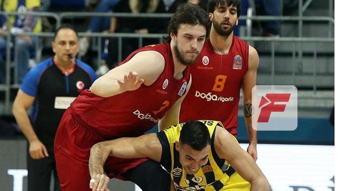 Fenerbahçe Beko-Galatasaray Doğa Sigorta maçından kareler