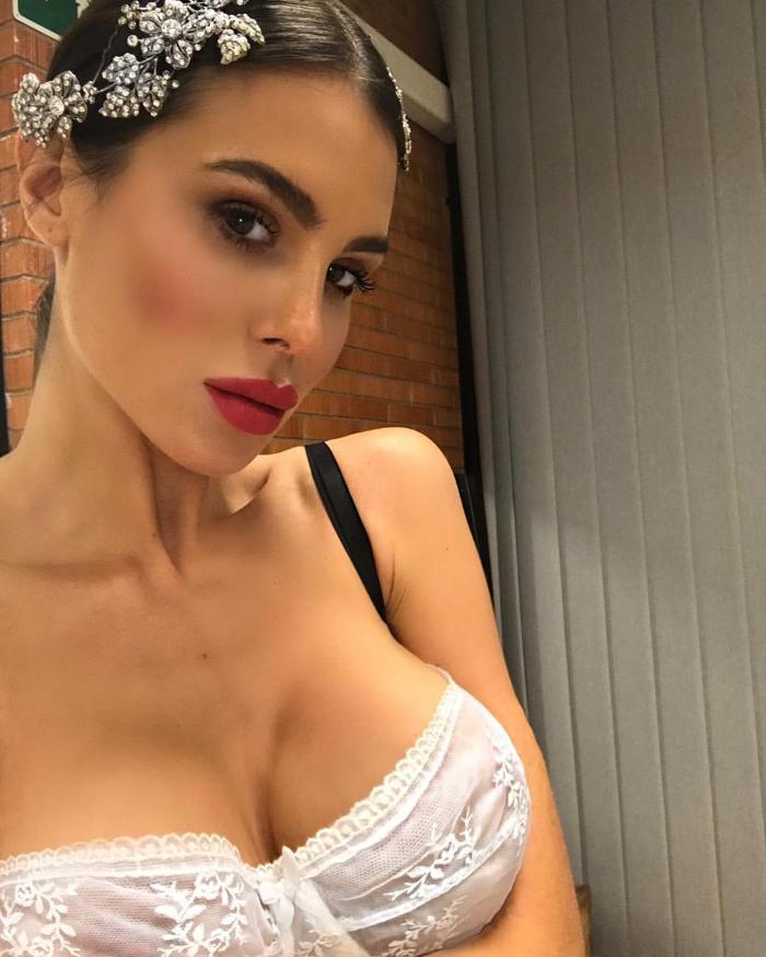Ünlü model Silvia Caruso hem sporcu, hem taraftar