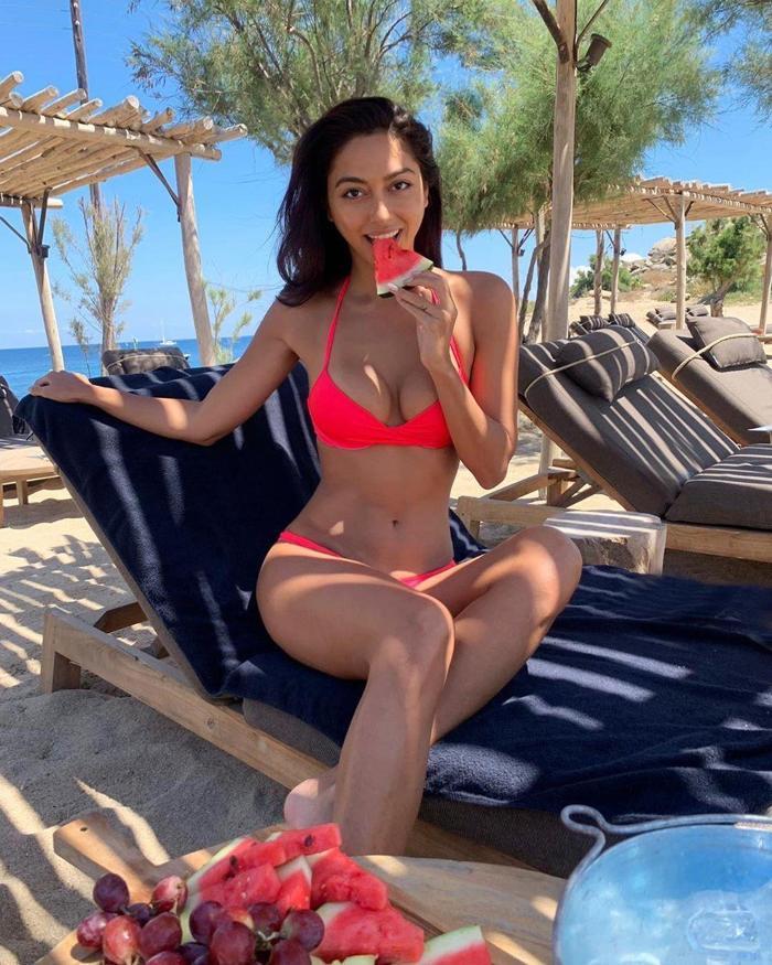 Emre Can gönlünü Ambra Battilana Gutierreze kaptırdı