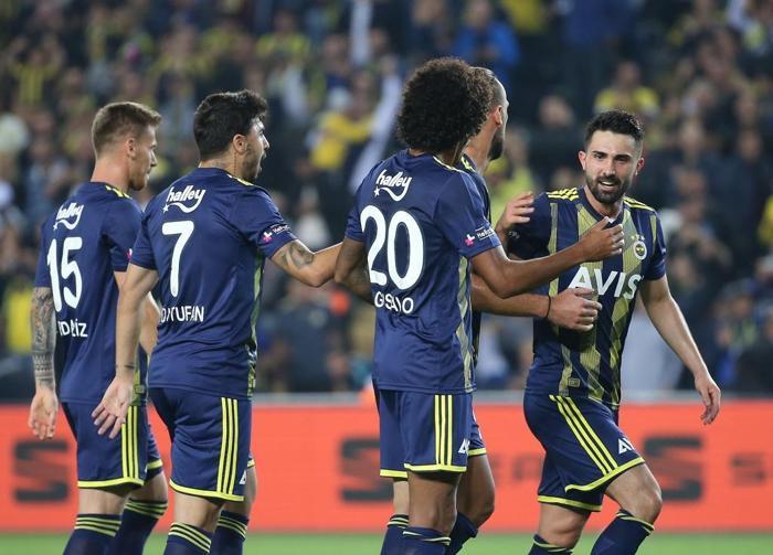 Fanatik yazarlarının Fenerbahçe - Konyaspor maçı yorumları