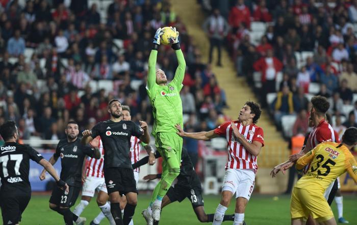 Fanatik yazarlarının Antalyaspor - Beşiktaş maçı yorumları