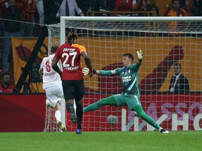 Atanı da var, tutanı da