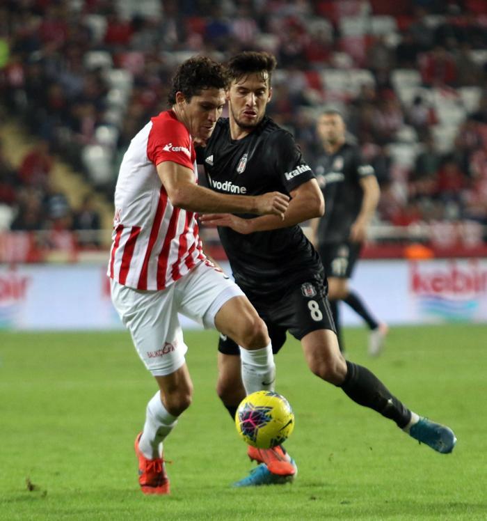 Fanatik yazarlarının Antalyaspor - Beşiktaş maçı yorumları