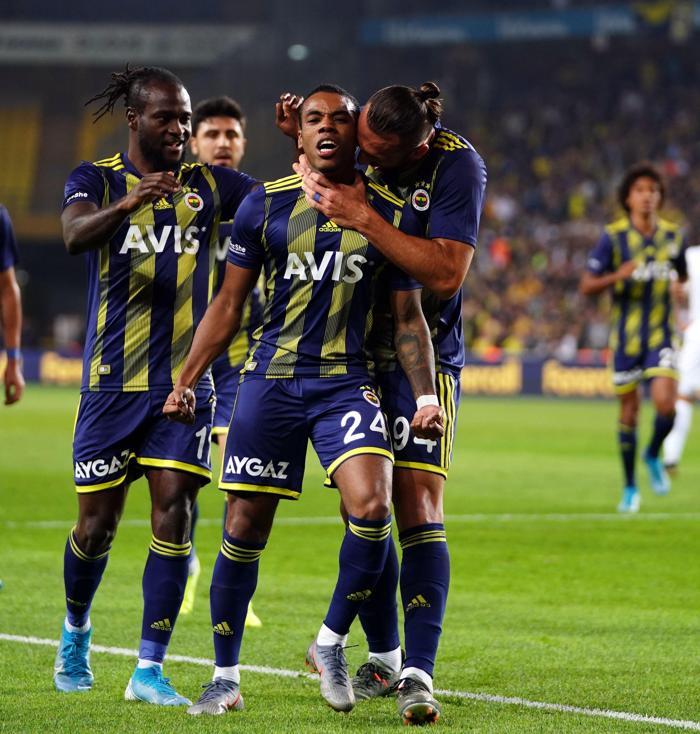 Fanatik yazarlarının Fenerbahçe - Konyaspor maçı yorumları
