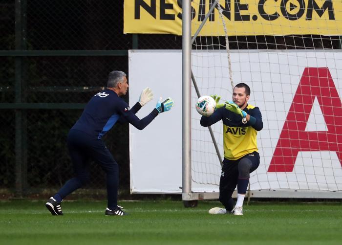 Fenerbahçede hazırlıklar sürüyor Büyük sürpriz