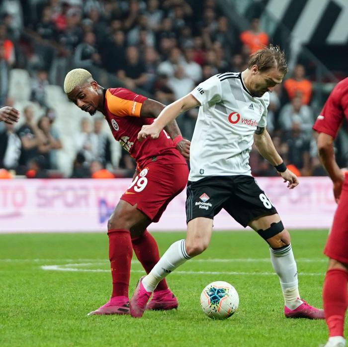 Fanatik yazarlarının Beşiktaş - Galatasaray maçı yorumları