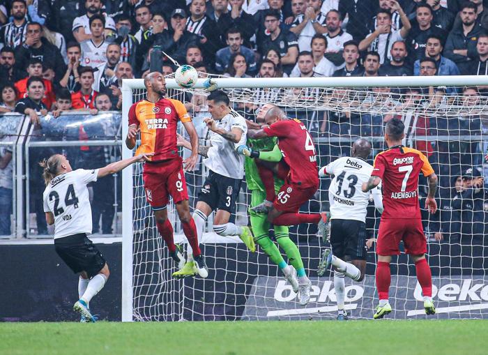 Fanatik yazarlarının Beşiktaş - Galatasaray maçı yorumları