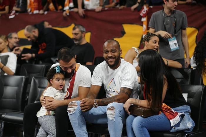 Galatasaray taraftarından Mehmetçiğe destek