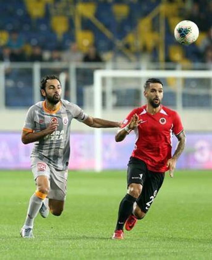 Galatasaray taraftarından Selçuk İnana şok tepki