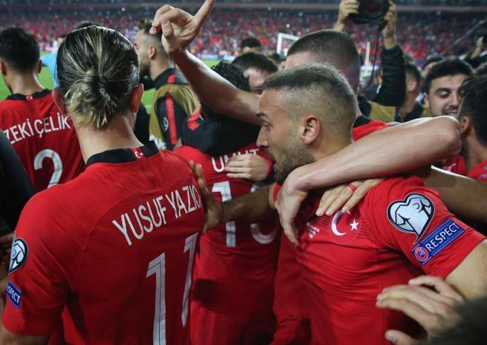 Cenk Tosunun golü hayat verdi