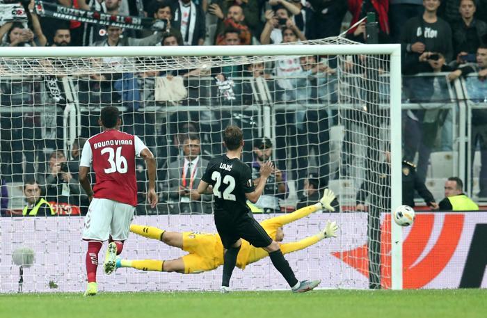Fanatik yazarlarının Beşiktaş - Braga maçı yorumları