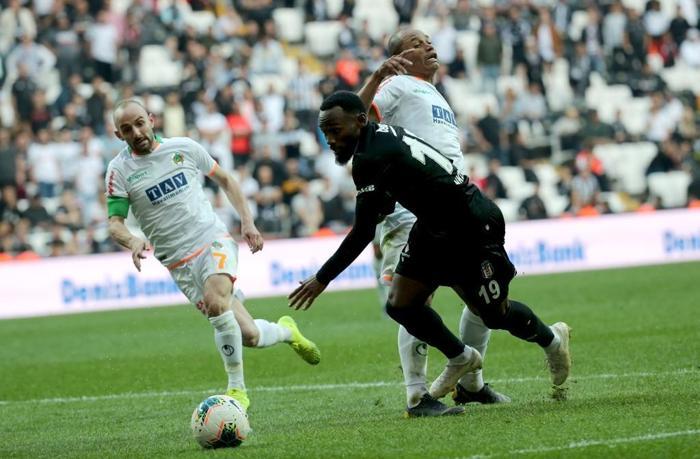 Beşiktaş-Alanyaspor maçlarından kareler