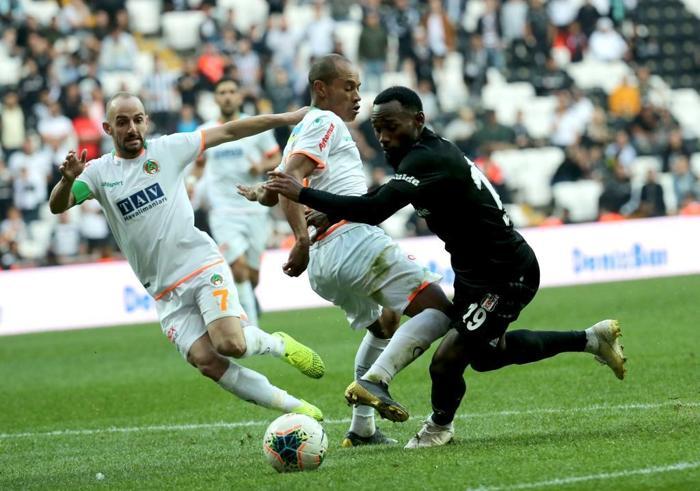 Beşiktaş-Alanyaspor maçlarından kareler