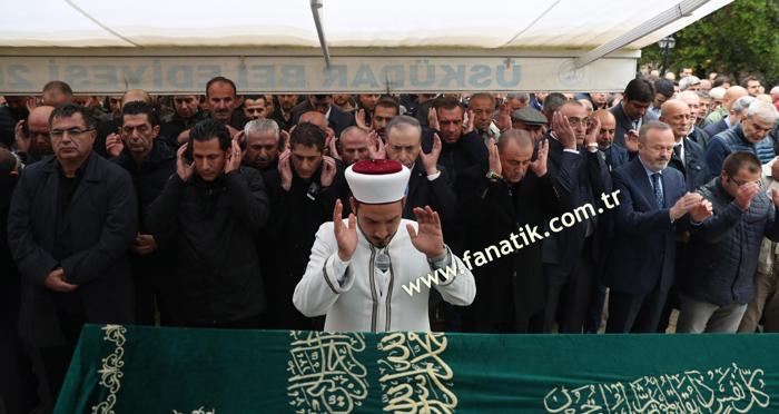 Mustafa Cengiz ve Fatih Terim cenazede bir araya geldi