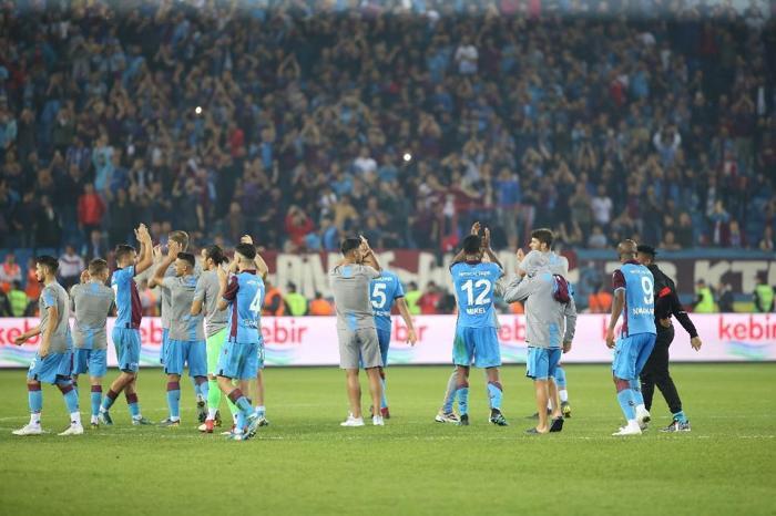 Güntekin Onaydan flaş sözler: Beşiktaşta kriz çok büyük