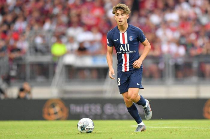 Adil Aouchiche - PSG