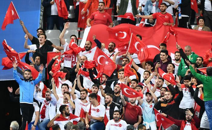 Fanatik yazarlarının Fransa - Türkiye maçı yorumları
