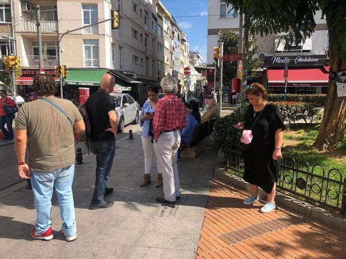 İstanbulda deprem sonrası ilk görüntüler