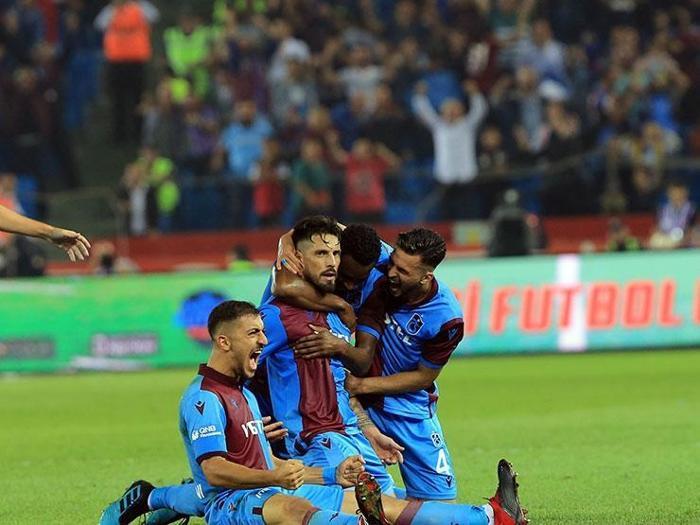 Trabzonsporda Jose Sosa rüzgarı Beşiktaşı tek başına yıktı