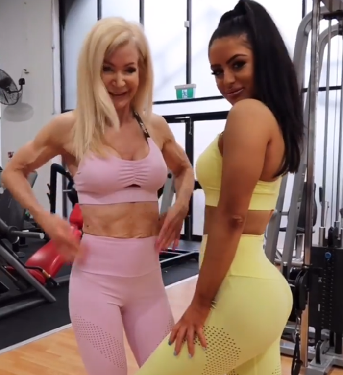 Fitness aşığı Tia Christofi ve büyükannesi sosyal medyayı salladı