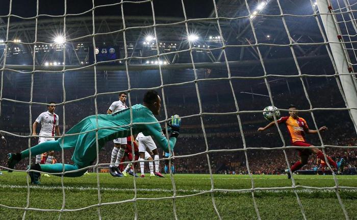 Fanatik yazarlarının Galatasaray - Paris Saint Germain maçı yorumları