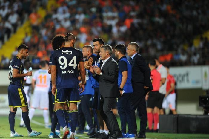 Alanyaspor-Fenerbahçe maçından ekrana yansımayanlar