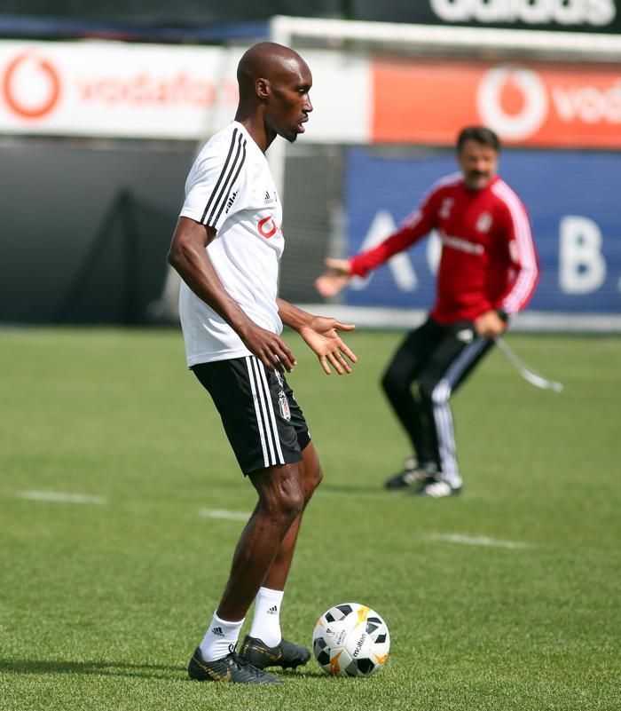 Son dakika Beşiktaşa Oğuzhan ve Burak Yılmaz müjdesi