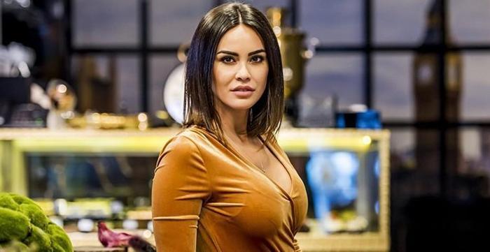 Zeynep Demirel at binmeye merak sardı