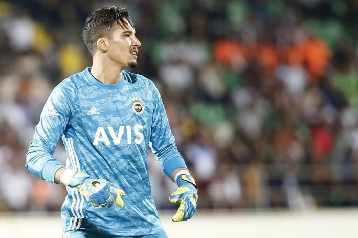 Şansal Büyüka: Alper Potuk üste para verse Fenerbahçede oynayamaz
