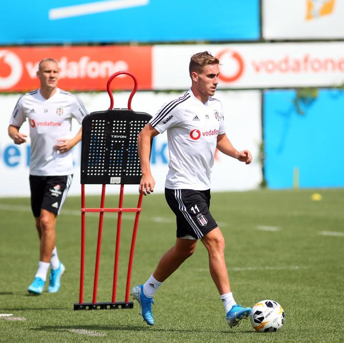 Son dakika Beşiktaşa Oğuzhan ve Burak Yılmaz müjdesi